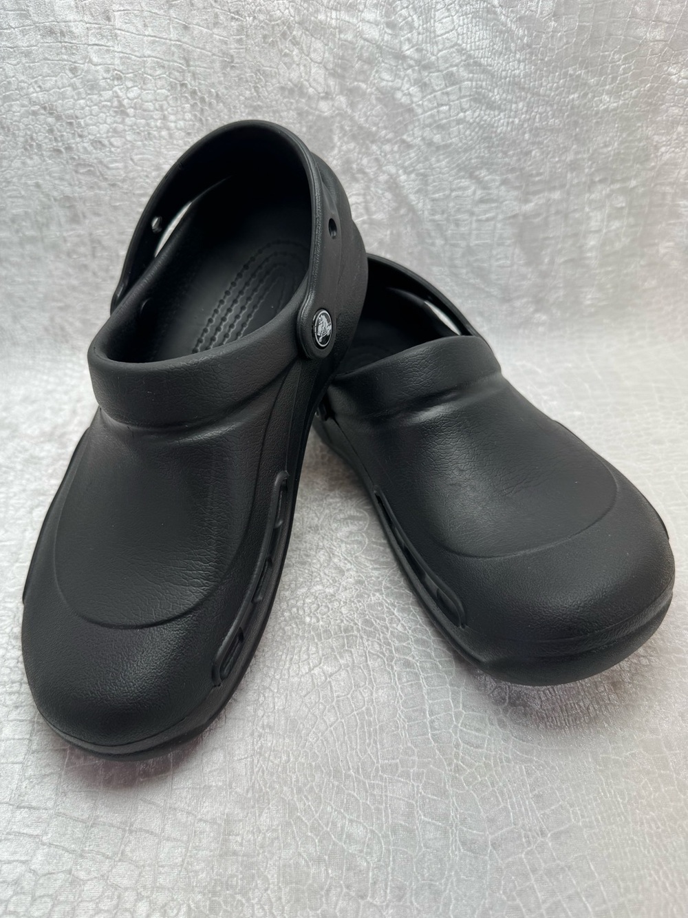 Crocs Bistro Black Work Clog, Women’s size 8/Men’s size 6